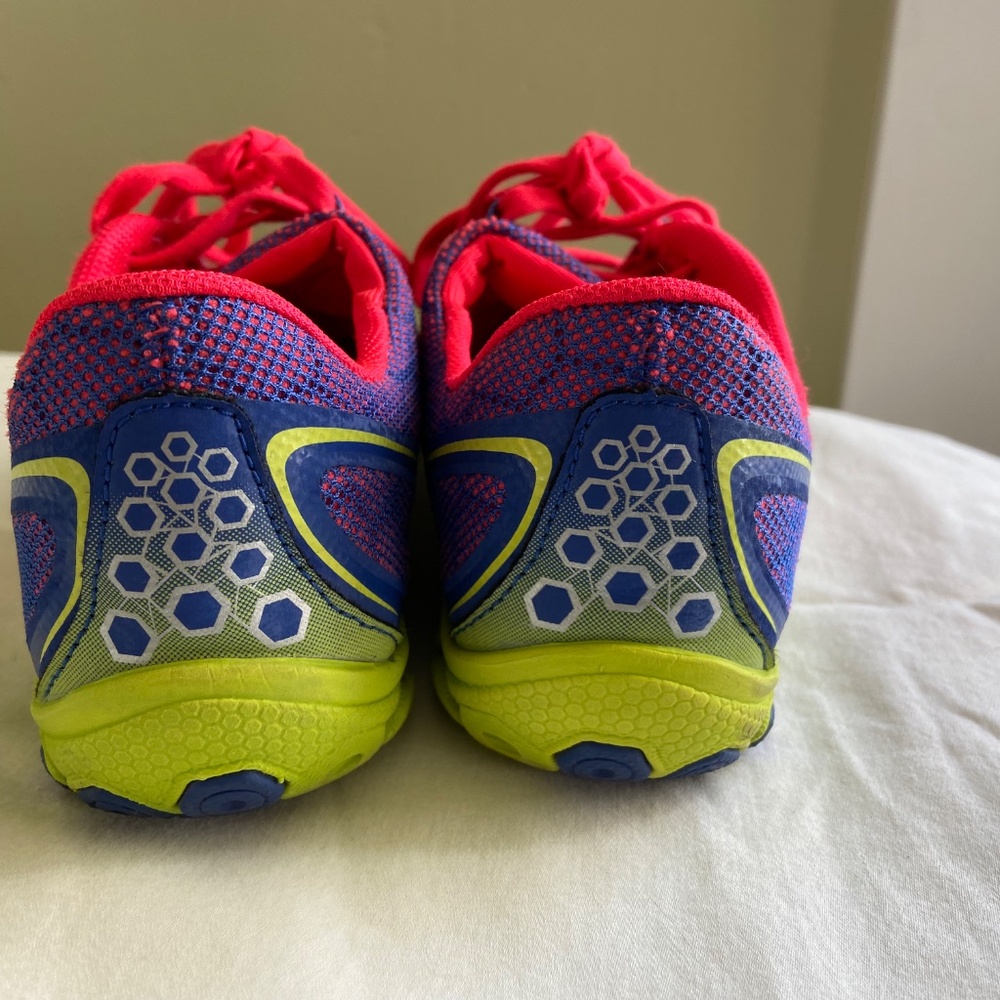 New Balance - Picture 5 of 8